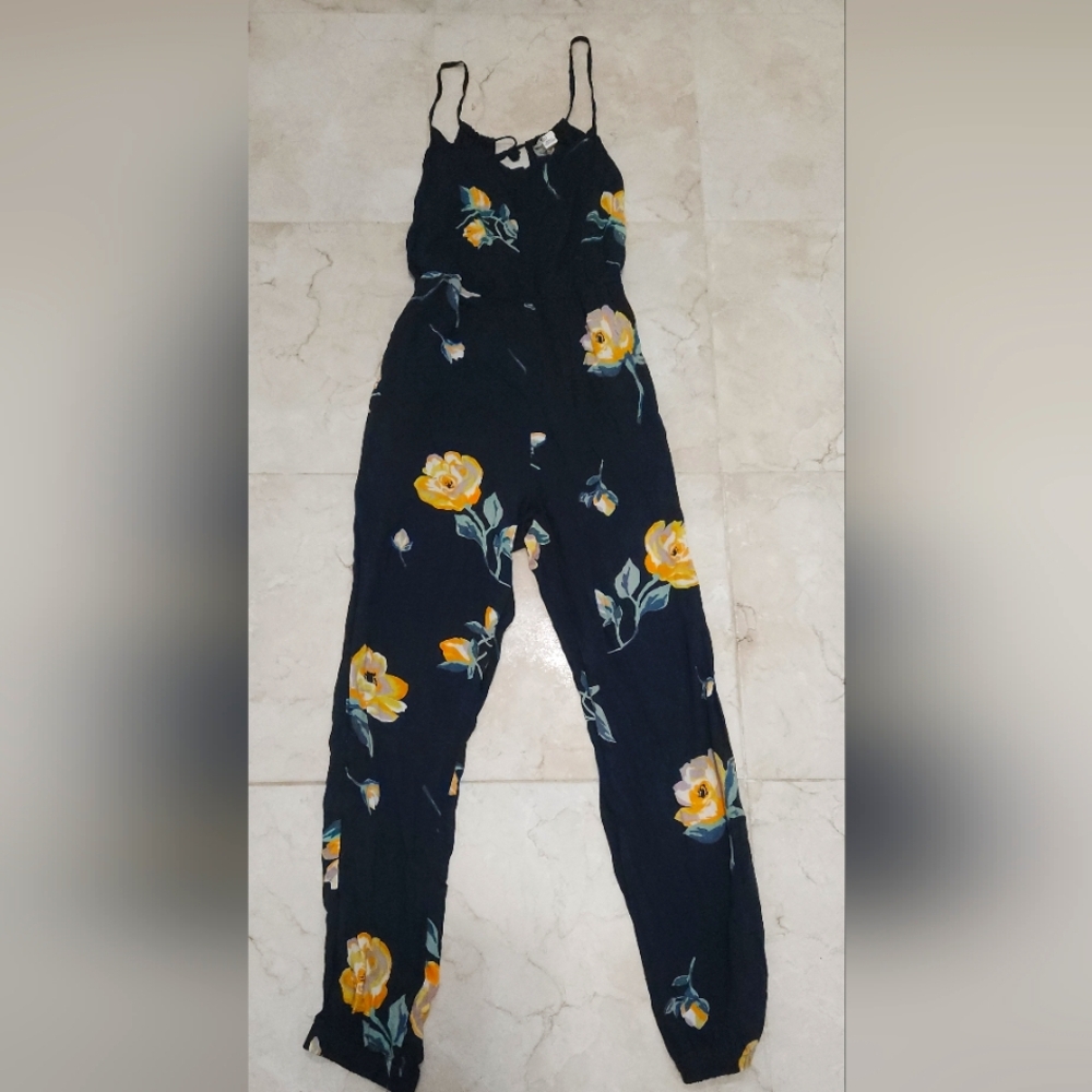 Volcon Womens Romoer Size Large